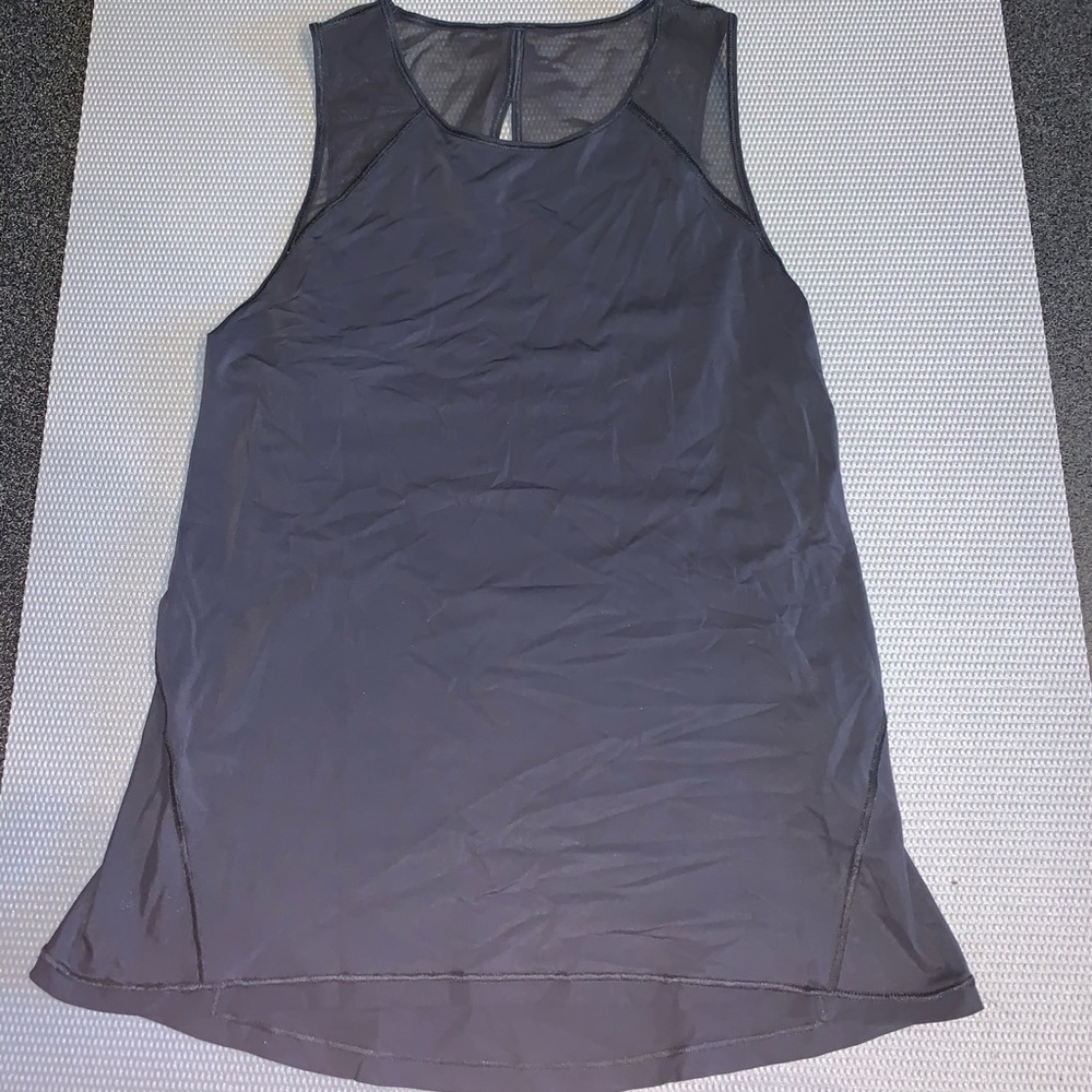 Women’s size 6 lulu lemon black tank top open back